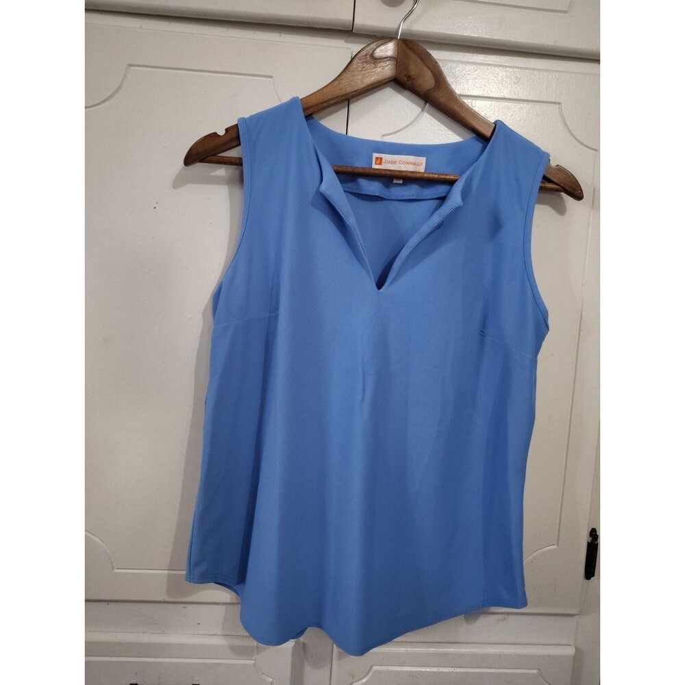 Jude Connally Baby Blue V Neck  Sleeveless Macy Top Medium